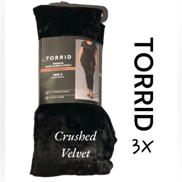 Torrid Crushed Velvet - Picture 2 of 9
